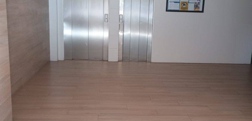 Piso reformado en Av Montecarlo, Bnirdorm, Ciudad antena