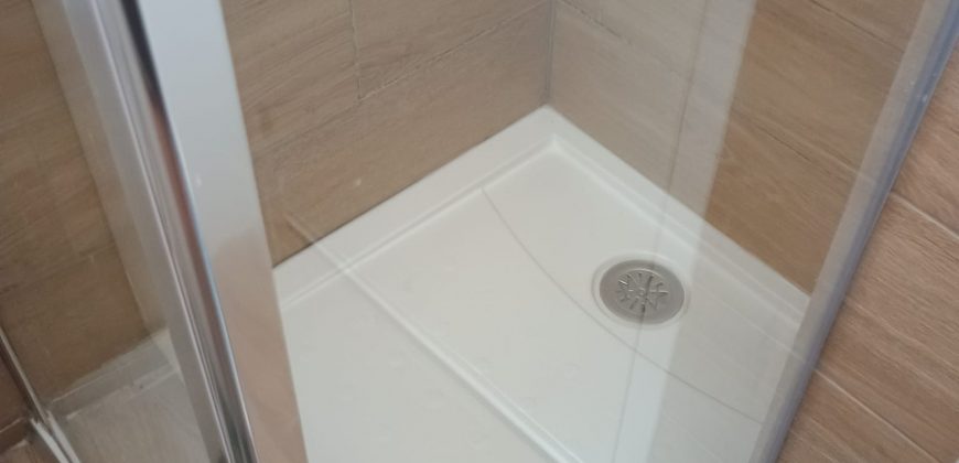 Piso reformado en Av Montecarlo, Bnirdorm, Ciudad antena