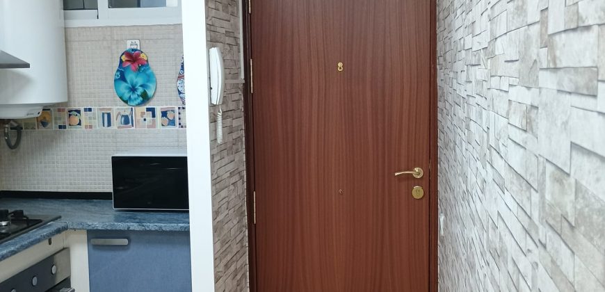 Piso reformado en Av Montecarlo, Bnirdorm, Ciudad antena