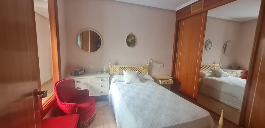 Casa junto al mercado principal en Villajoyosa