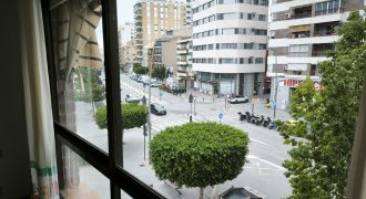 Piso de dos dormitorios a escasos metros del mar